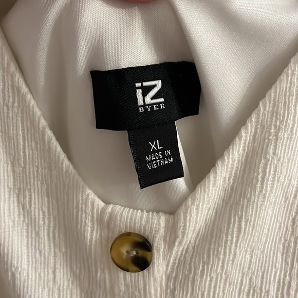 iZ Byer White Button Dress with White Lining - Picture 3 of 5